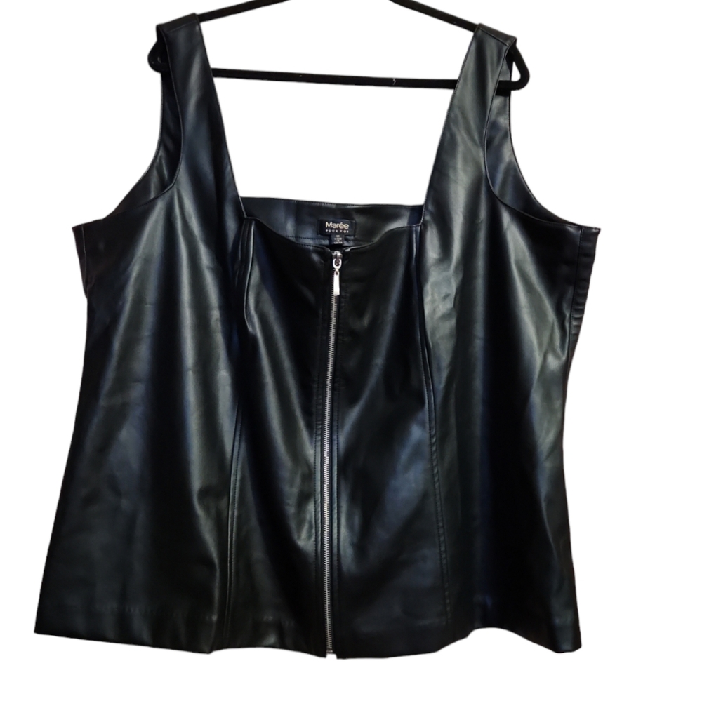 Maree Pour Toi black faux leather zip up tank top size plus 26